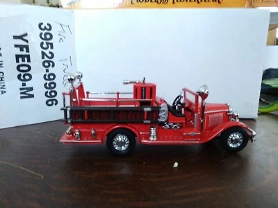 Matchbox YFE09 Ford AA Open Cab Fire Engine 1932 red Models of Yesteryear MoY  - Image 1 of 4