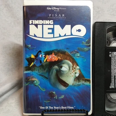 Disney Pixar Finding Nemo VHS 2003 Video Tape Clamshell Case Original Movie RARE - Image 1 of 4