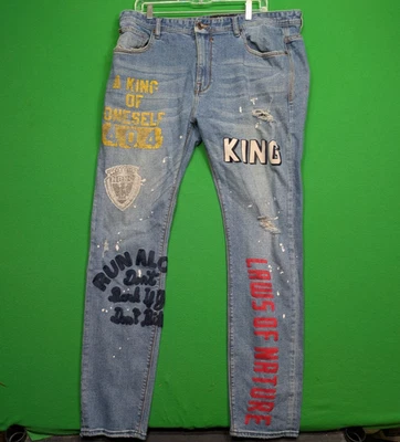 Pantalones de mezclilla bordados gráficos graffiti desgastados lavado claro 40 AKOO para hombre Foto 1 de 4