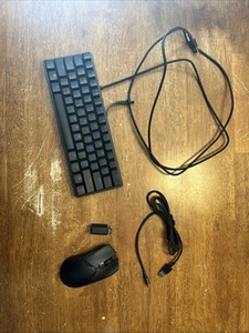 Razer Huntsman Mini Keyboard & Razer Viper V2 Pro Lot - Afbeelding 1 van 1