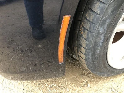 Marcador lateral de esquina/luz de estacionamiento del conductor montado para BMW 750i 925007 09-12 Foto 1 de 4