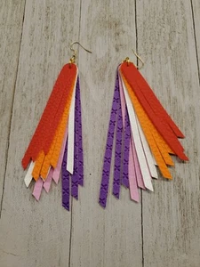 Lesbian Earrings Lesbian Faux Leather Earrings Pride LGBTQ - Picture 1 of 1