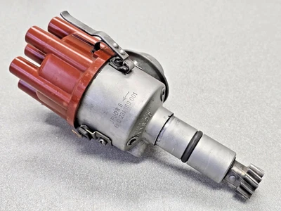 NICE USED ORIGINAL BOSCH PORSCHE 911L JFUDR6 DISTRIBUTOR ROTOR CAP POINTS 711 - Image 1 of 4