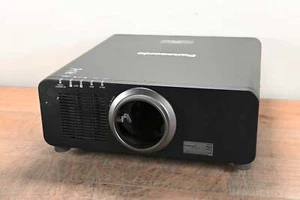 Panasonic PT-DW830ULK 8500-Lumen WXGA DLP Projector CG01H63 - Afbeelding 1 van 19