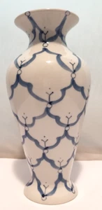 Vintage Chinese Blue White Hand Painted 9" Porcelain Vase - Picture 1 of 12