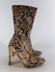 Botines Simmi London Estampado Serpiente Talla EE. UU. Talla 5 Marrón - Imagen 1 de 8