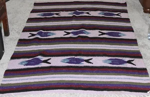 Manta Tejida Mexicana 4" x 6" Lanzamiento Serape Pez Suroeste Púrpura Verde Rojo - Imagen 1 de 5