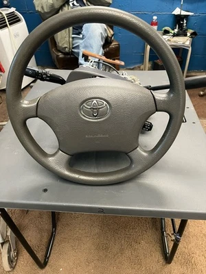 Columna de dirección Toyota Tundra 2004-06 doble cabina OEM 330550C020 Foto 1 de 4