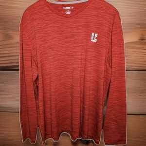 REEL LEGENDS LS SPF Performance Shirt M Red Heather Fish Surf Sail Gorpcore - Picture 1 of 6