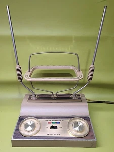 VINTAGE 1970s ARCHER COLOR SUPREME III VHF/UHF ROTATING TV ANTENNA - Picture 1 of 7