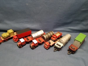 8 x CORGI/EFE CALIBRE 1/76 "00" VARIOS CAMIONES LA MAYORÍA CON CARGAS V. BUENO SIN CAJA - Imagen 1 de 6