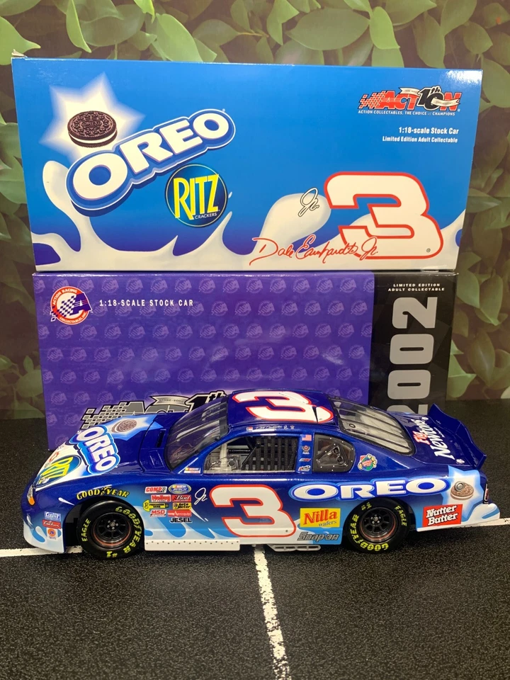 DIECAST ACTION #3 DALE EARNHARDT JR. OREO/RITZ 2002 MONTE CARLO 1:18 - Image 1 of 4