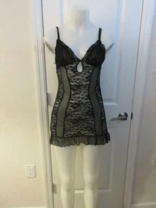 WOMENS IN BLOOM BY JONQUIL BLACK LACE SHEER TEDDY W/ RUFFLED BOTTOM - SIZE M - Picture 1 of 6