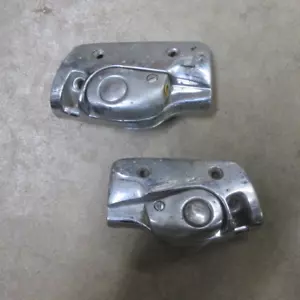65 66 67 IMPALA 65-70 CADILLAC CONVERTIBLE ORIGINAL GM SUN VISOR BRACKETS SET - Picture 1 of 4