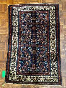 Malayyer Rug, ca. 1880; 3 ft x 5 ft - Picture 1 of 11