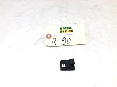2017-2020 年沃尔沃 S90 WINDSHIELD HUMIDITY 温度传感器 原始设备制造商 — 第 1/4 张图片