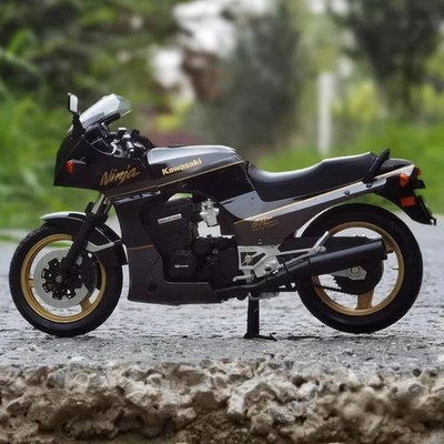 AOSHIMA 1/12 Scale Kawasaki Ninja GPz900R Black Motorcycle Diecast Model Toy  - Bild 1 von 4