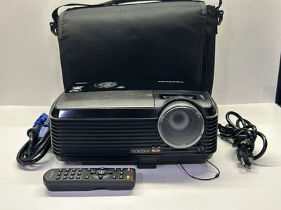 ViewSonic PJD6531w WXGA Wide DLP Projector 120Hz/3D Ready, 3000 Lumens, 3200:1 - Image 1 of 4