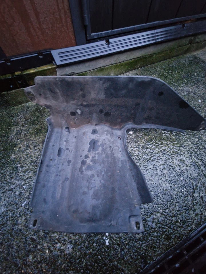 Vauxhall Corsa D Auxiliary Belt Under tray Cover Guard  Drivers Offside 13273493 - Image 1 of 1