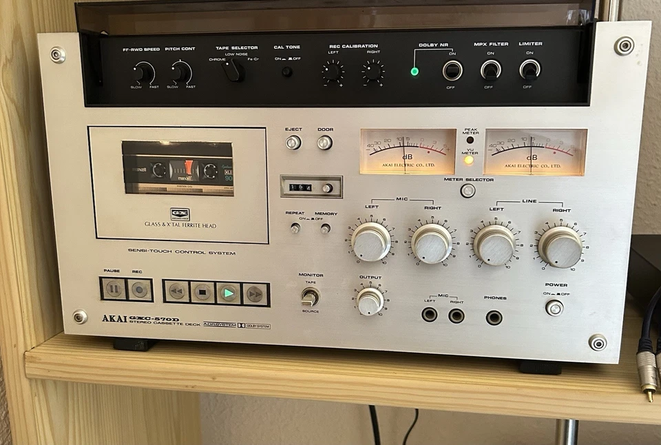 Pletina Cassette Vintage Akai GXC-570D - Imagen 1 de 2