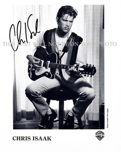 FOTO PROMOCIONAL FIRMADA CHRIS ISAAK 8X10 RPT GRAN INTÉRPRETE ISAAC - Imagen 1 de 1
