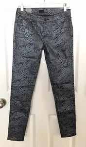NEW David Kahn Women’s NIKKI Ankle Silver Cobra size 25 (actual 28”) Jean Pants - Picture 1 of 12