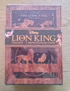 Disney Lion King Trilogy (Blu-ray/DVD, 2011, 8-Disc Set, Diamond Edition; 3D) - Bild 1 von 1