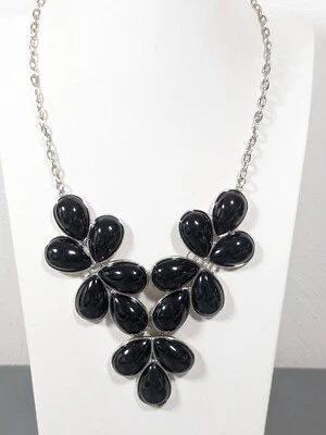Beachy Coastal 黑色泪珠凸圆形气泡风格声明项链 21 英寸 — 第 1/4 张图片
