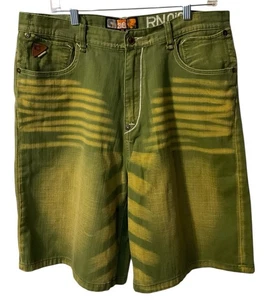 Vintage 90s AKADEMIKS 36 Green Baggy Denim Skater Shorts Hong Kong #0100964 RARE - Picture 1 of 9