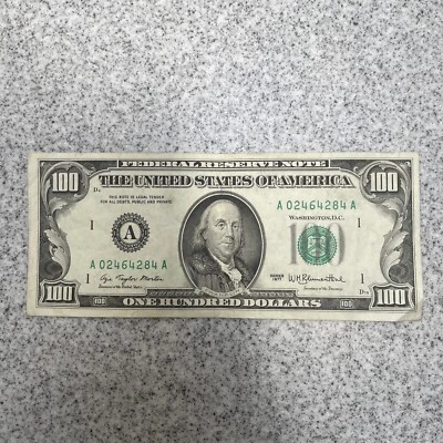 1977 $100 Hundred Dollar Bill Rare Federal Reserve Note Vintage 48 years old - Image 1 of 4