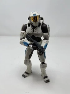 Halo 2 White Spartan Master Chief White w/ blue Secondary 2004 SMG - Picture 1 of 1