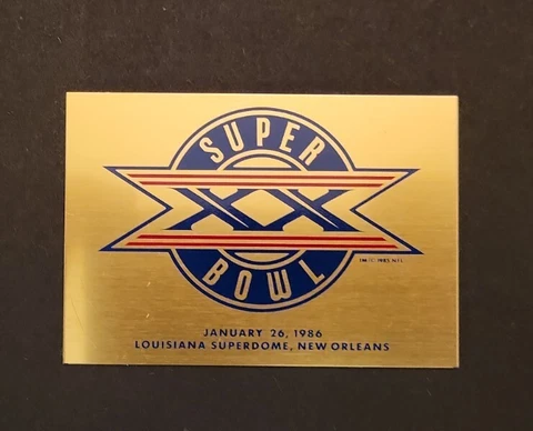 1986 Super Bowl XX Plaque Plate CHICAGO BEARS vs New England PATRIOTS Cover