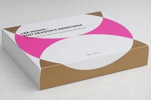 Korean Actor Lee Min Ho 2021 Season's Greetings Box Set - Picture 1 of 6