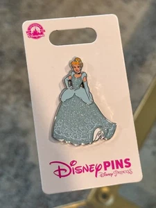 Spilla originale 2023 Disney Parks Cenerentola Principessa Glitter Collezione - Foto 1 di 3