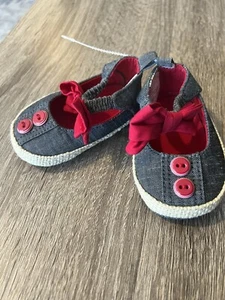 Zapatos de cuna Gymboree para niñas talla 2 azul y rojo - Imagen 1 de 4