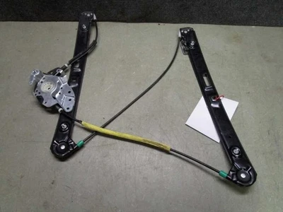 2001-05 BMW 325I (Sedan & Wagon) Drivers Left Front Window Regulator - Electric - Image 1 of 4