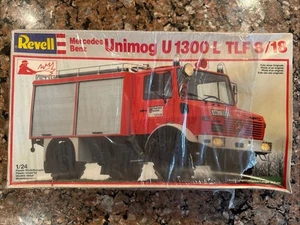 Revell Mercedes-Benz Unimog U 1300 L TLF 8/18 Fire Truck Model# 7451 SemiSealed - Picture 1 of 5