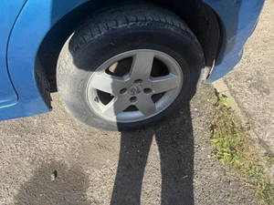 PEUGEOT 207 15 INCH ALLOY WHEELs Set Of Four - Picture 1 of 4