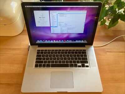 Apple MacBook Pro 15 Mitte 2010 A 1286 8 GB RAM 160 GB HDD (ohne Ladegeräte) - Bild 1 von 4