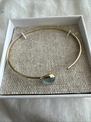 Brazalete Pura Vida Oro Calcedonia Azul Pequeño Foto 1 de 4