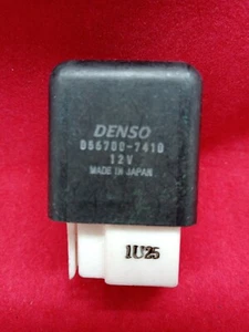HONDA RELAY 4 PIN DENSO 056700-7410 - Imagen 1 de 6