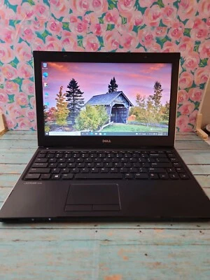 Laptop Dell Latitude 3330 13.3" intel i3-3217 1.80GHz 8GB DDR3 120GB SSD Foto 1 de 4