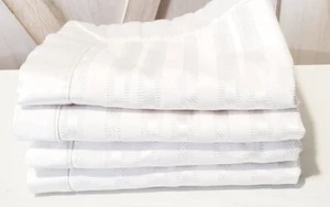 WATERFORD Placemats FINE LINENS SET OF 4 White Stripe Design Gently Used - Picture 1 of 7