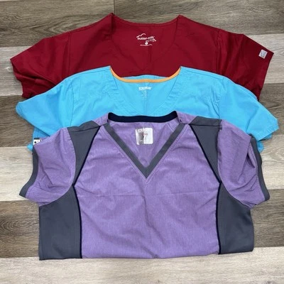 Lote 3 Camisetas Médicas Para Mujer Talla Grande Rojo Sólido Colores Púrpura y Azul Scrubstar En muy buena condición Foto 1 de 4