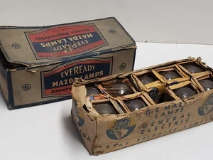 Vtg 2 Boxes GE Eveready Mazda Lamps Light Bulbs in Original Boxes - 17 Bulbs - Picture 1 of 4