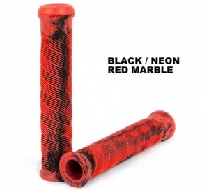 SUBROSA BMX Grips,SE DIALED Oldschool GT BMX RED MARBLE PAIR NEW - Picture 1 of 1