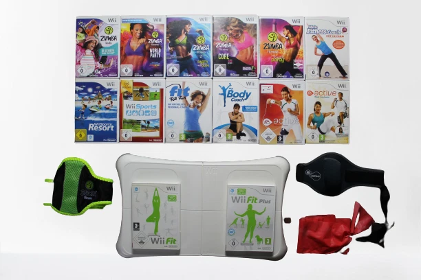 Nintendo Wii / Wii U Fitness / Sport Spiele (Active, Zumba, Wii Fit, Board) gut - Bild 1 von 1