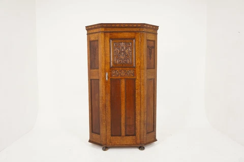 Antique Angled Front Carved Oak Hall Wardrobe, Scotland 1910, H226 Cover