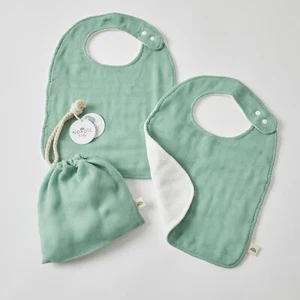 Forest Green Muslin Bib Set x 2 Jiggle & Giggle ~ Pilbeam - Bild 1 von 2