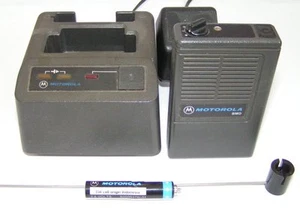 Odbiornik radiowy Motorola BMD BOS FME odnowiony przez specjalistę - Zdjęcie 1 z 1